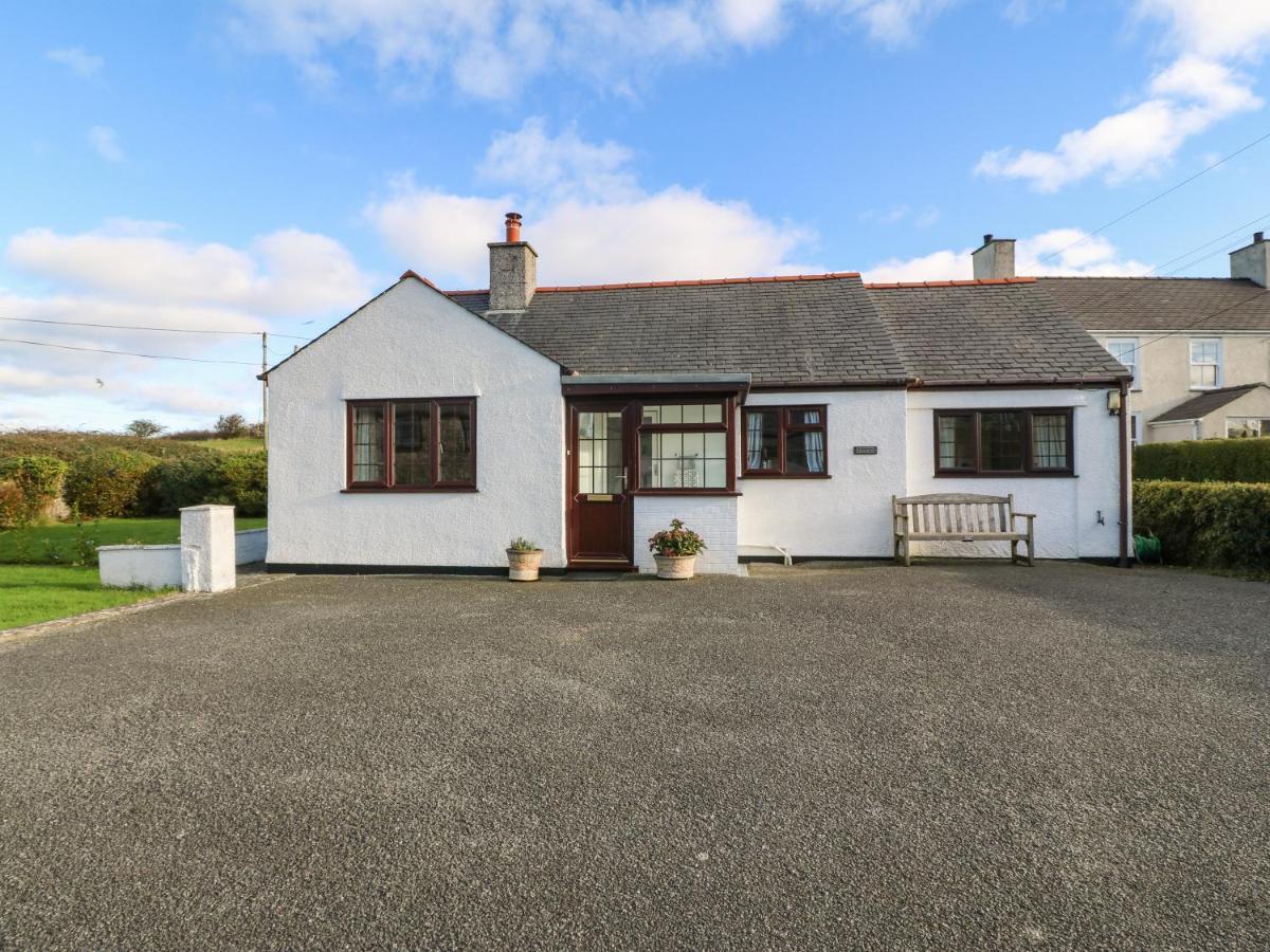 Penllwyn Villa Beaumaris Exterior photo